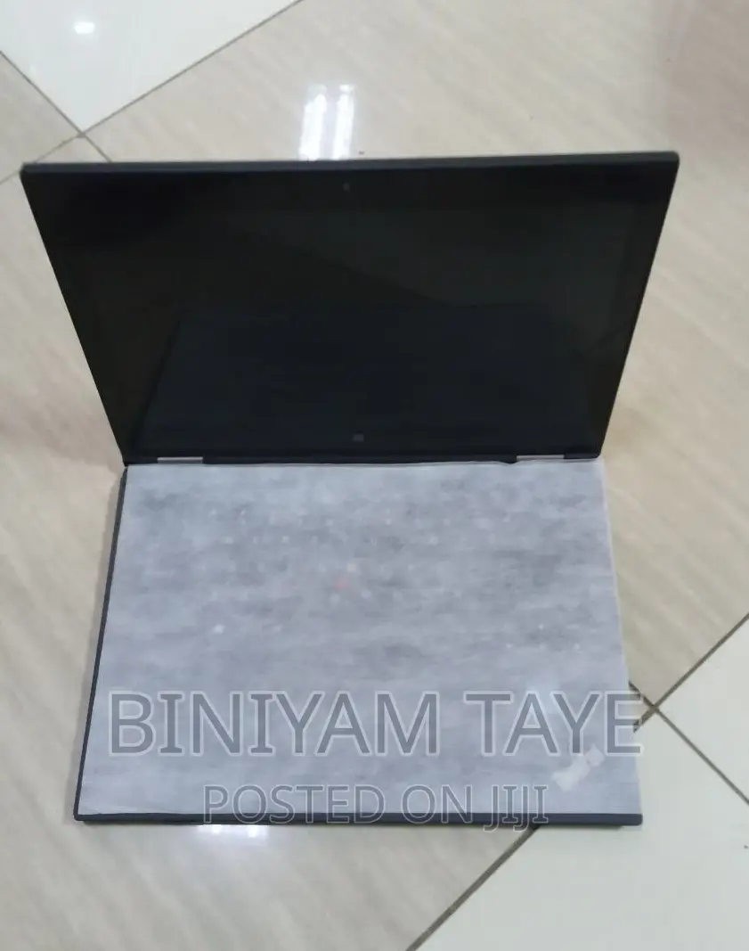 New Laptop Lenovo Yoga 260 8GB Intel Core I5 SSD 256GB