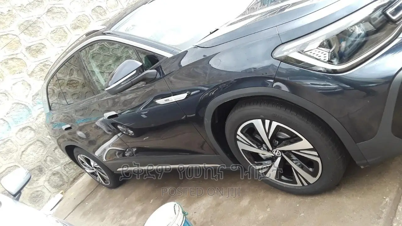 Volkswagen ID.6 2022 Gray