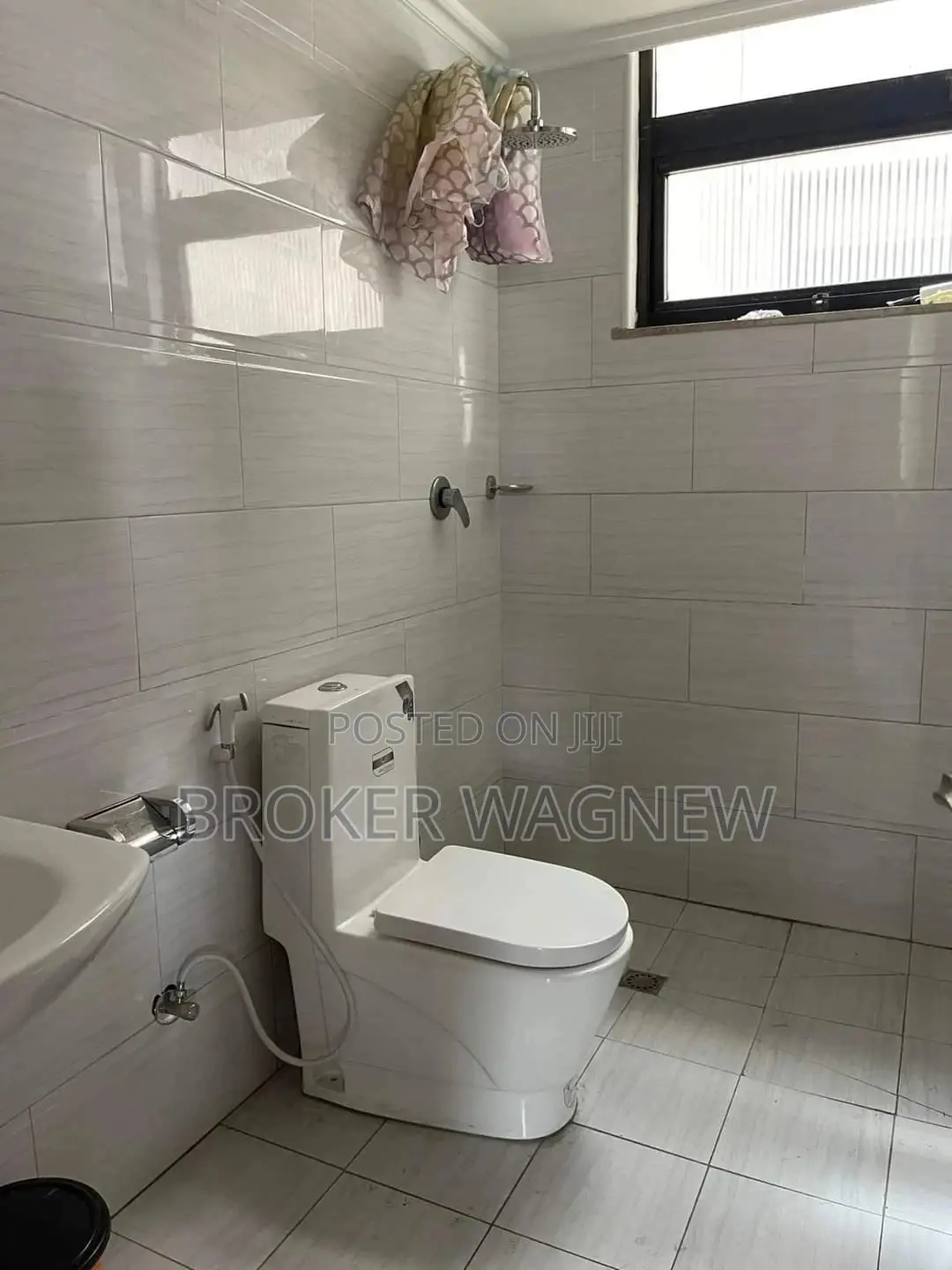 Furnished 2bdrm Apartment in Commet Realstate, Bole for rent