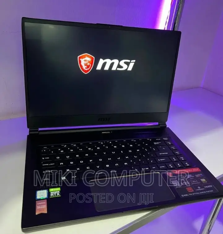 New Laptop MSI GS65 Stealth Thin 8RE 16GB Intel Core I7 SSD 512GB