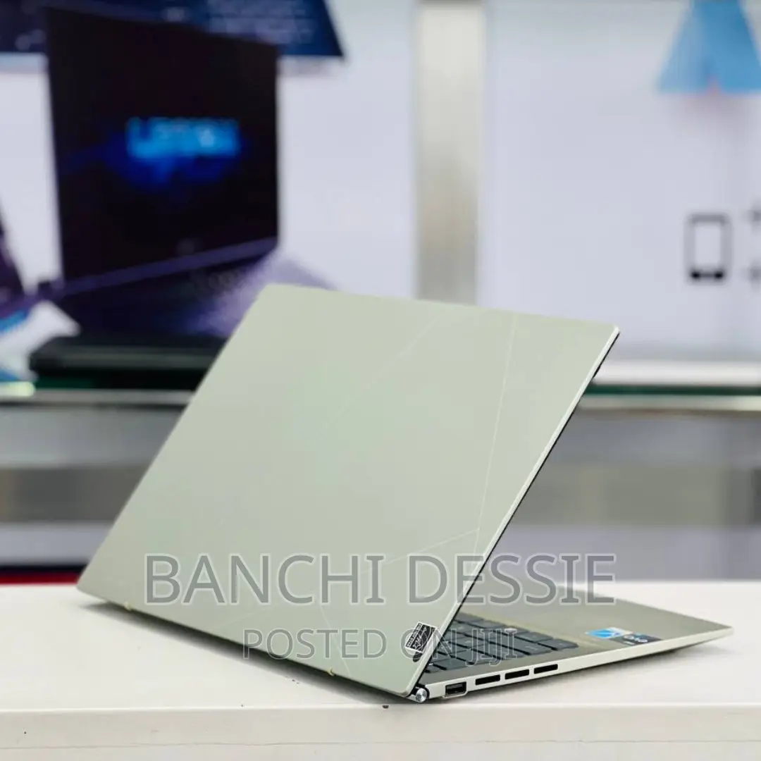 New Laptop Asus 16GB Intel Core I7 SSD 512GB