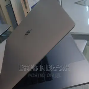 Photo - New Laptop Apple MacBook Air 2020 M1 8GB Intel Core I5 SSD 512GB