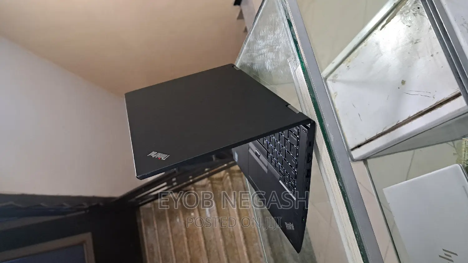 New Laptop Lenovo ThinkPad Yoga 370 8GB Intel Core I7 SSD 512GB