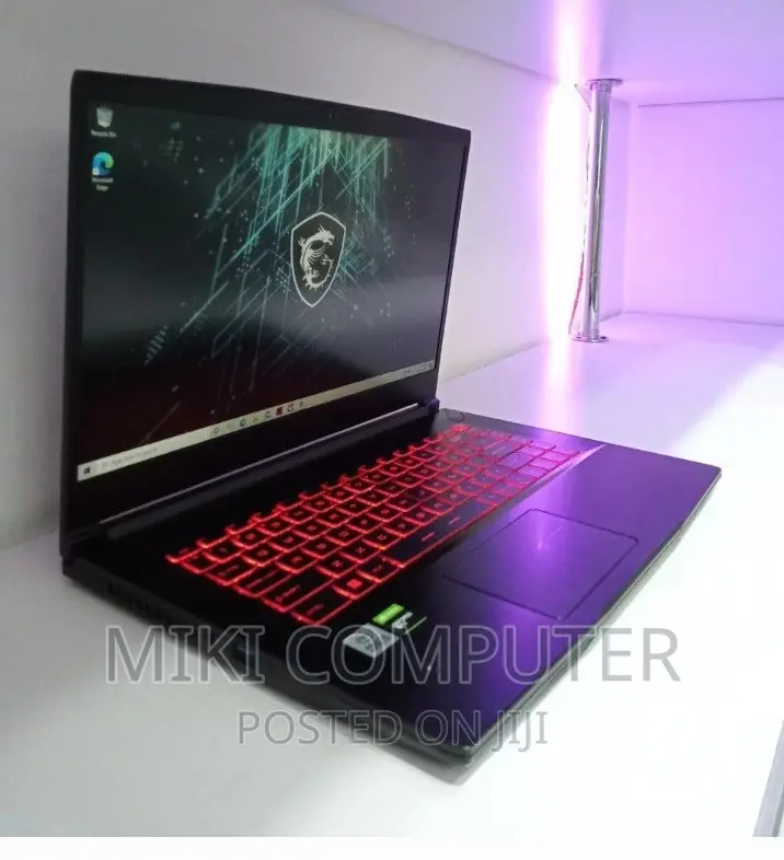 New Laptop MSI 8GB Intel Core I5 SSD 256GB