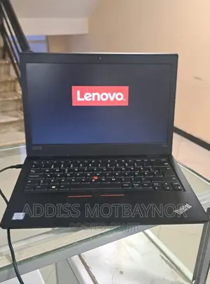 Photo - New Laptop Lenovo ThinkPad Yoga 8GB Intel Core I3 HDD 256GB