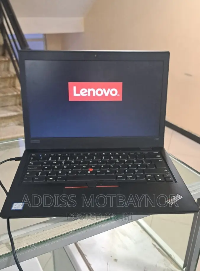 New Laptop Lenovo ThinkPad Yoga 8GB Intel Core I3 HDD 256GB