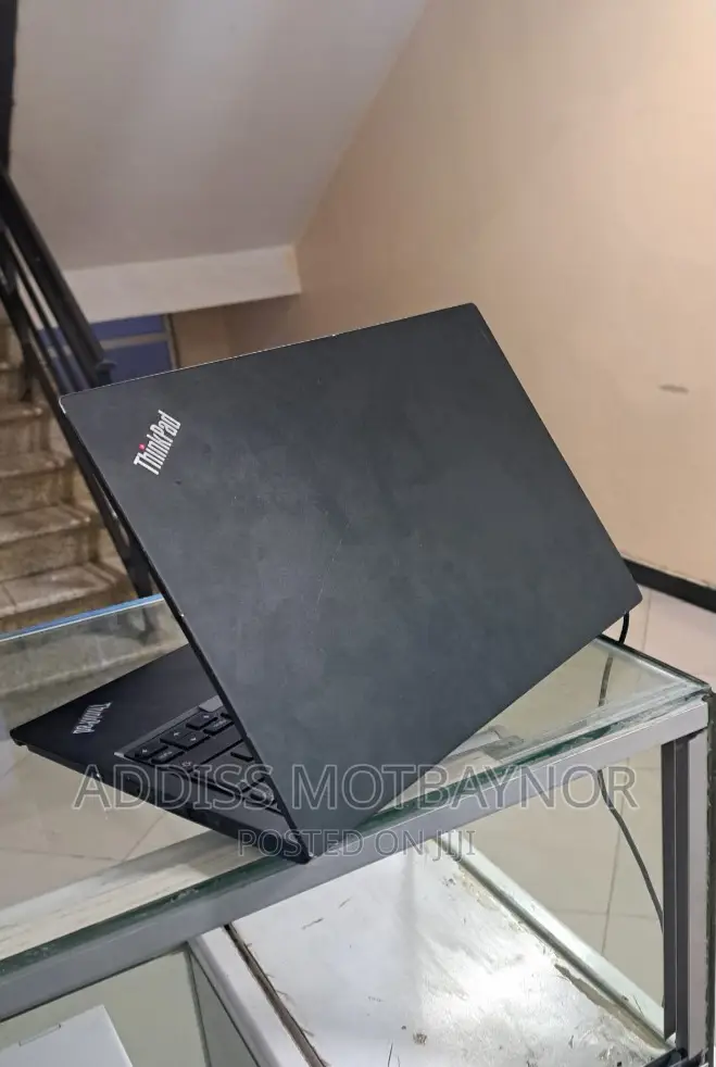 New Laptop Lenovo ThinkPad Yoga 8GB Intel Core I3 HDD 256GB