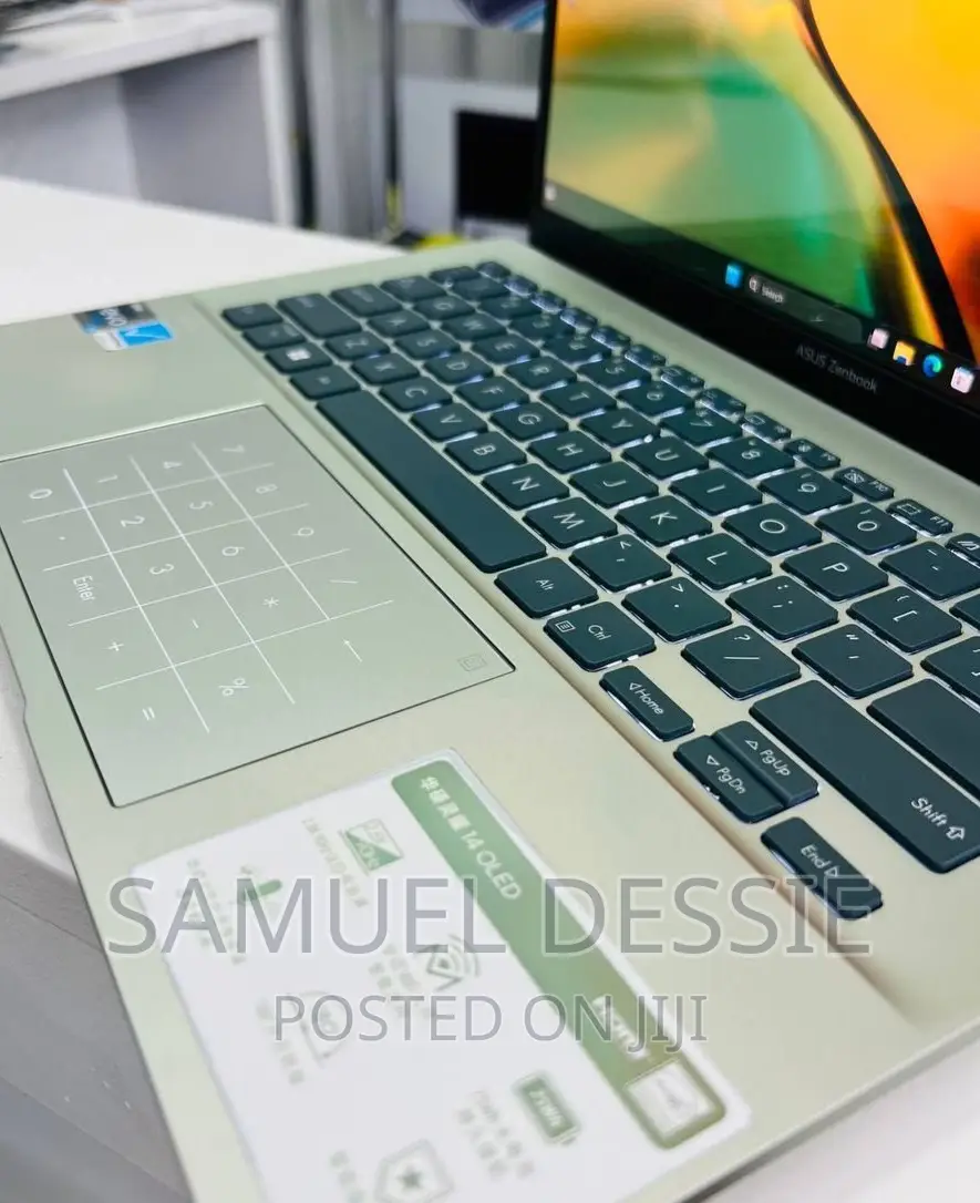 New Laptop Asus ZenBook UX32VD 16GB Intel Core I7 SSD 512GB