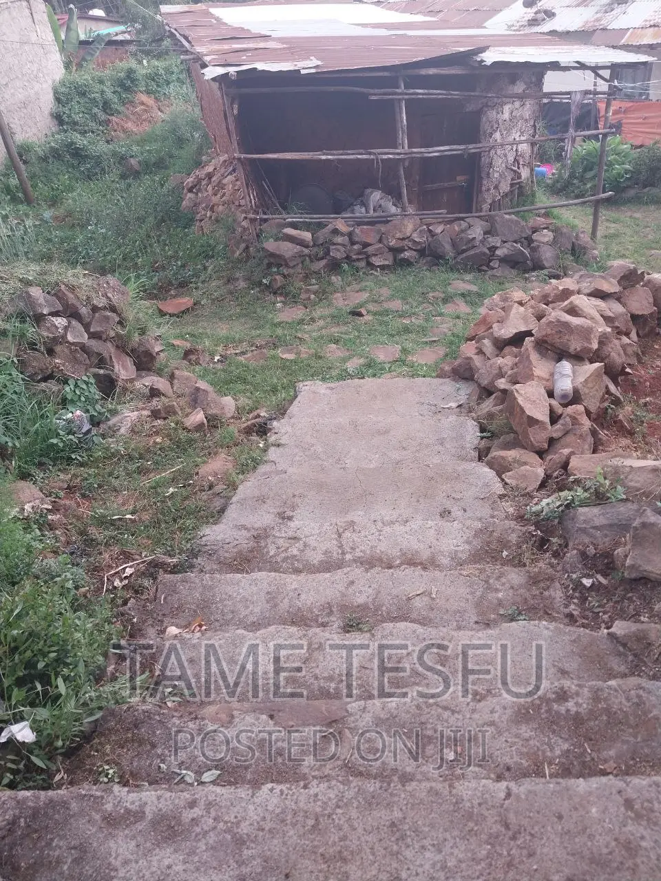 Furnished 2bdrm House in Yeka Kollejjii for sale