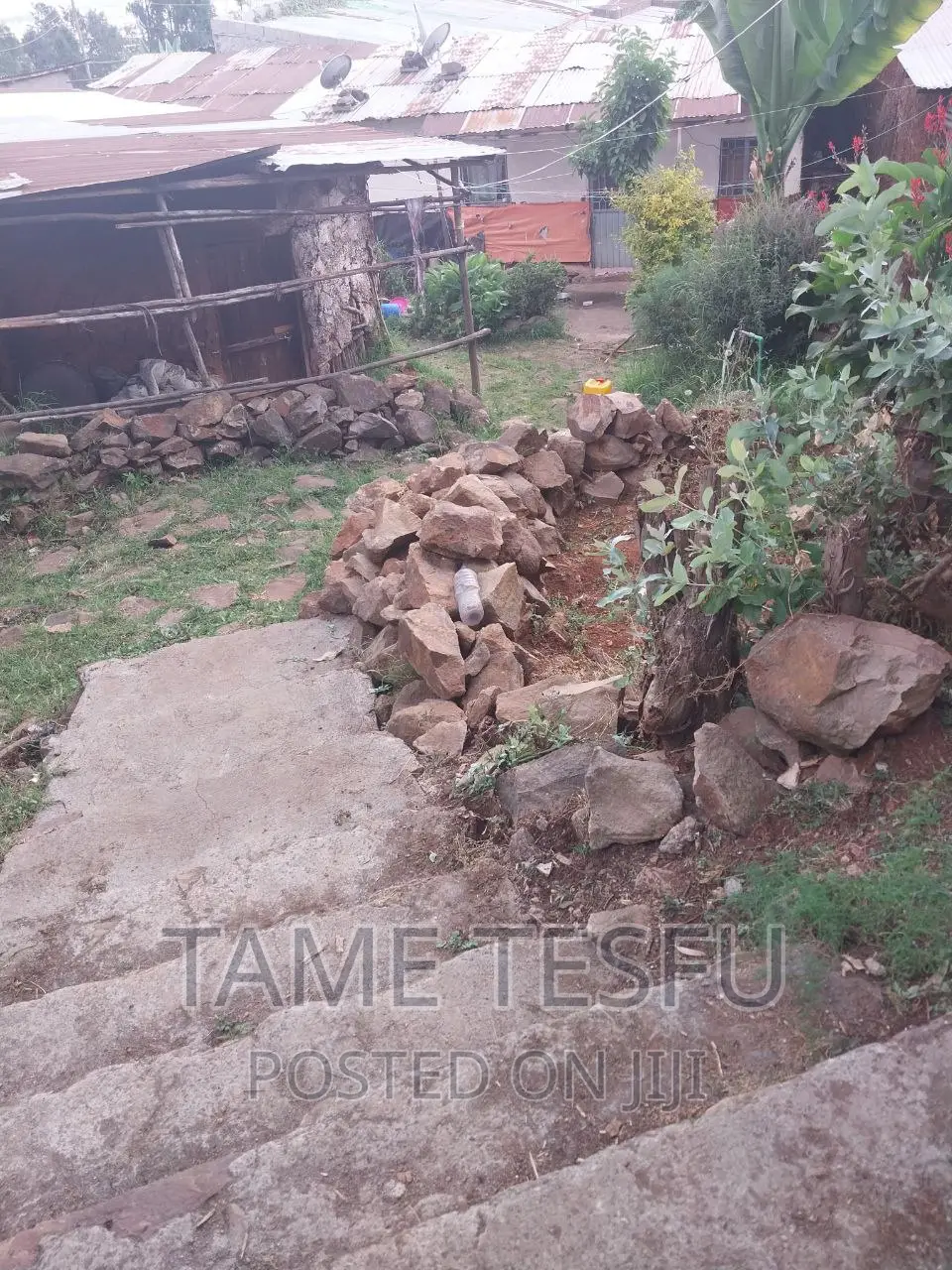 Furnished 2bdrm House in Yeka Kollejjii for sale