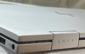 New Laptop HP Envy X360 256GB Intel Core I5 SSD 512GB