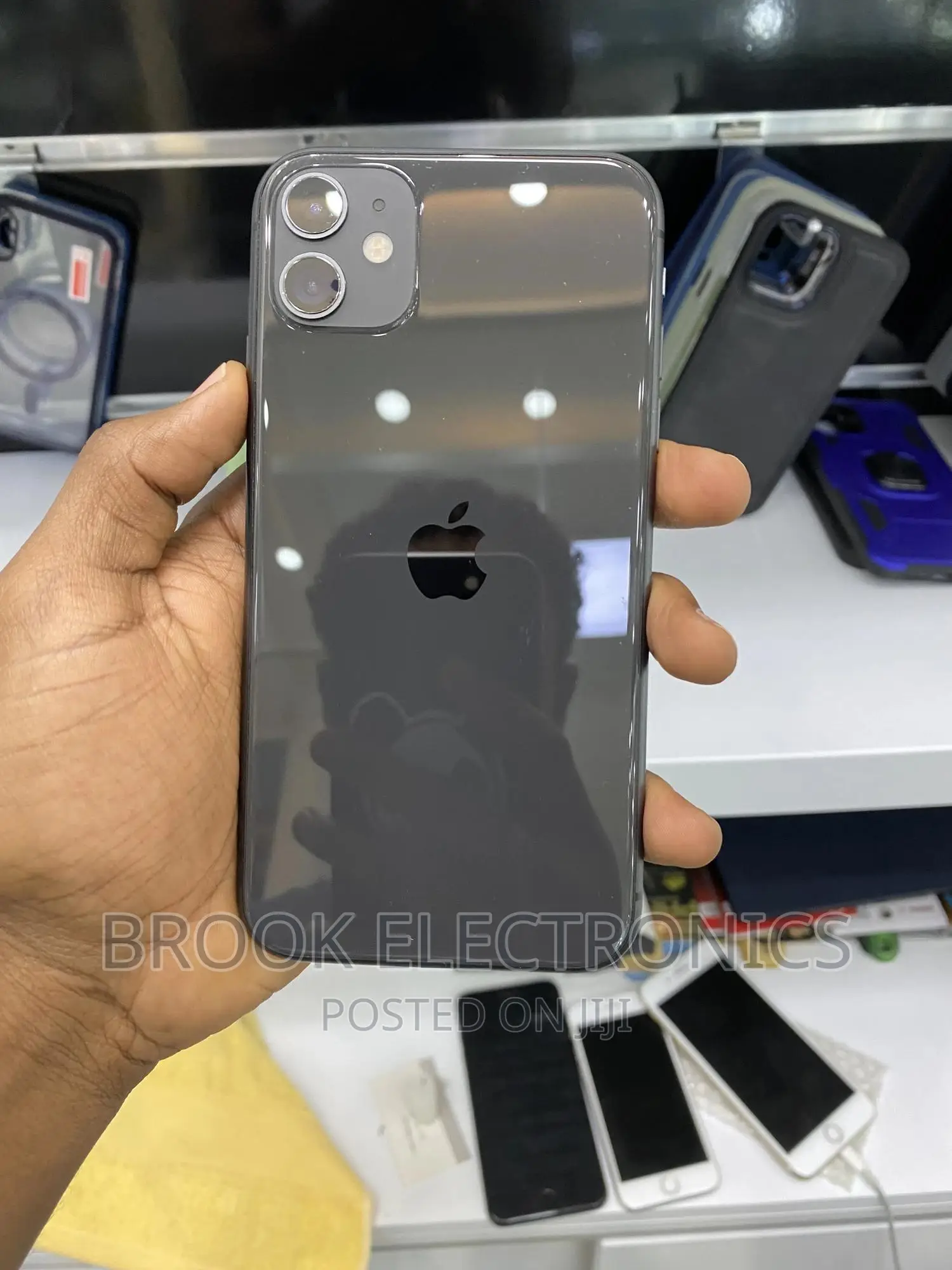 Apple iPhone 11 64 GB Black
