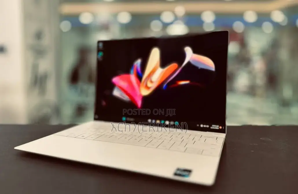 New Laptop Dell XPS 13 16GB Intel Core I7 SSD 512GB