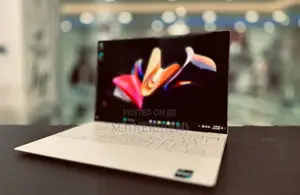 New Laptop Dell XPS 13 16GB Intel Core I7 SSD 512GB