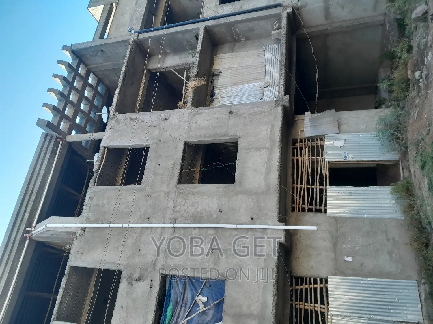 Furnished 6bdrm House in አስቸካይ የሚሸጥ G+3 ቤት, Akaky Kaliti for sale