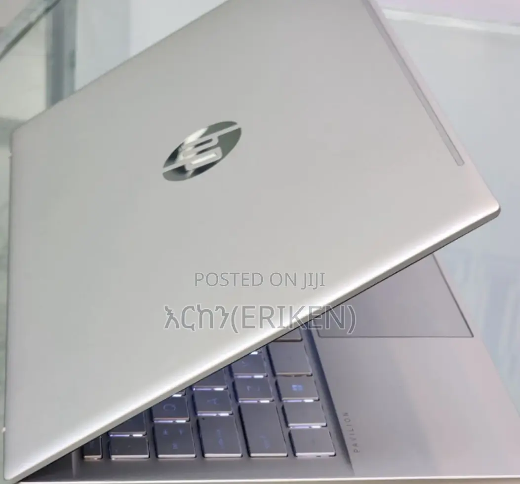 New Laptop HP Pavilion 15 8GB AMD Ryzen 5 SSD 512GB