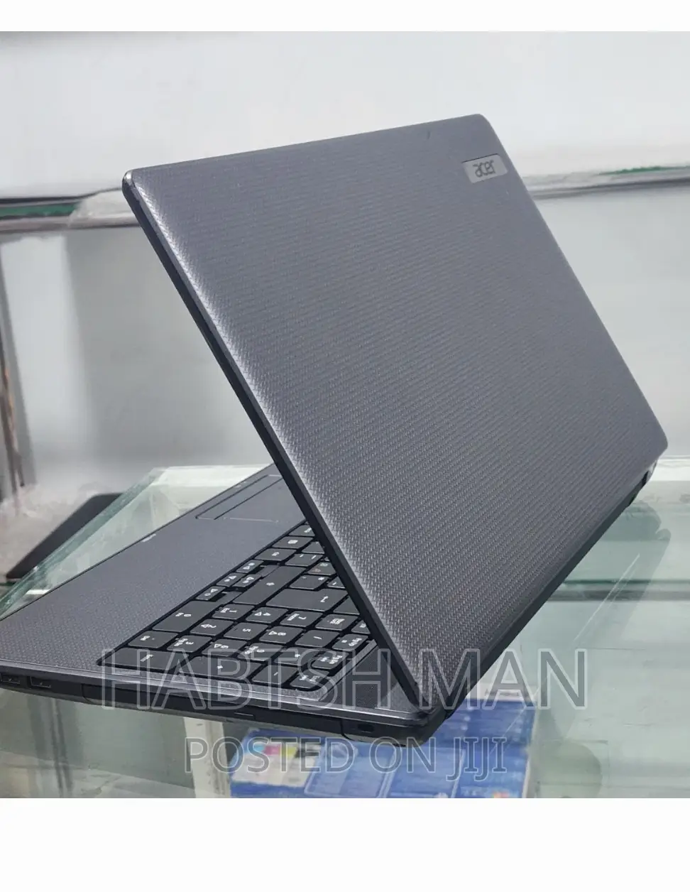 New Laptop Acer AS5755 4GB Intel Core 2 Quad HDD 500GB