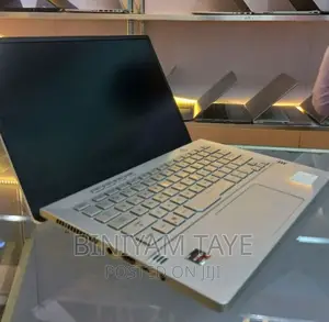 Photo - New Laptop Asus ROG Strix G15 6GB AMD Ryzen 9 SSD 2T