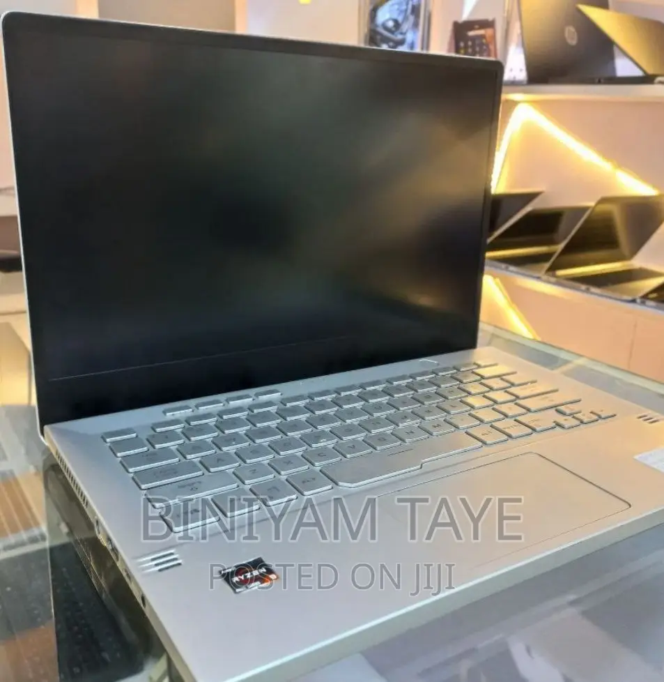 New Laptop Asus ROG Strix G15 6GB AMD Ryzen 9 SSD 2T