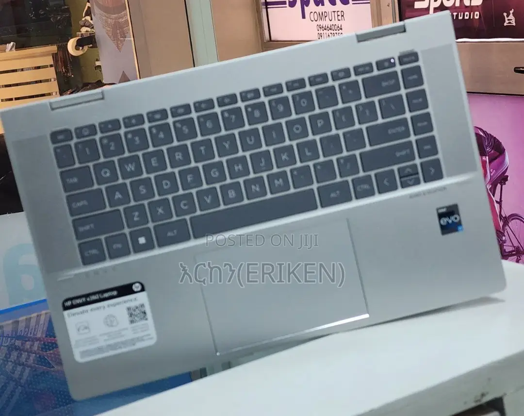 New Laptop HP Envy X360 16GB Intel Core I7 SSD 512GB