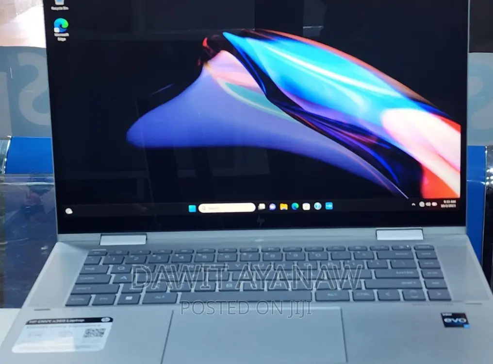 New Laptop HP 16GB Intel Core I7 SSD 512GB