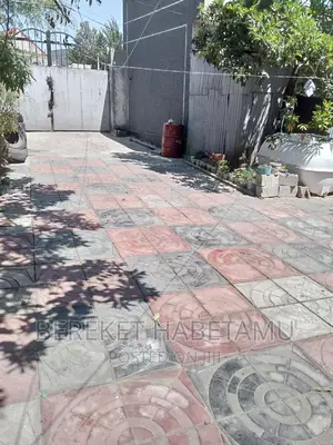 Furnished 6bdrm House in ሃና ማሪያም የሳሪሱ, Nifas Silk-Lafto for sale