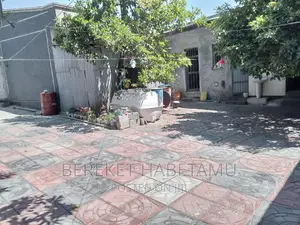 Furnished 6bdrm House in ሃና ማሪያም የሳሪሱ, Nifas Silk-Lafto for sale