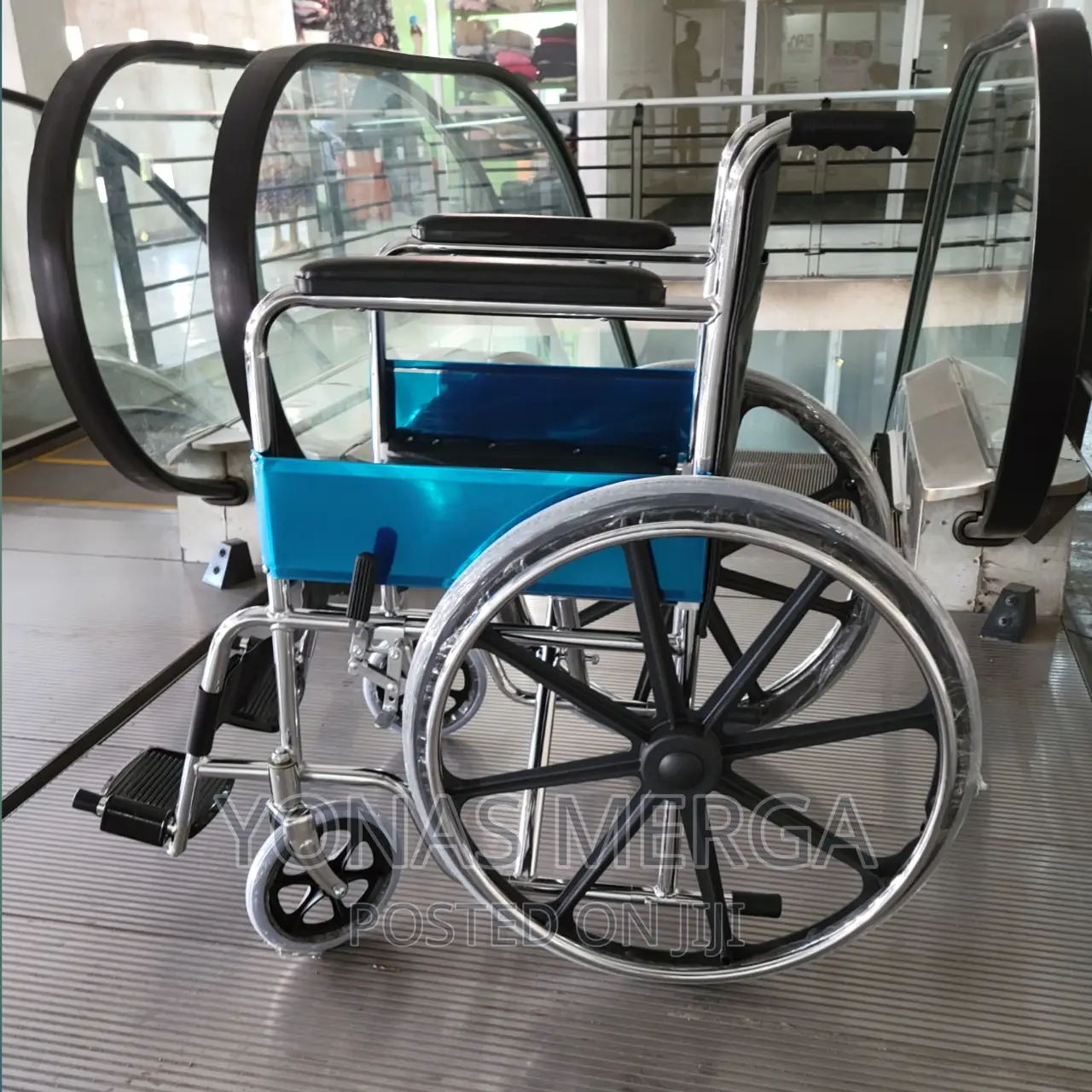 Wheel_chair/Wheelchair/| Climbing Wheelchair FBO B 09