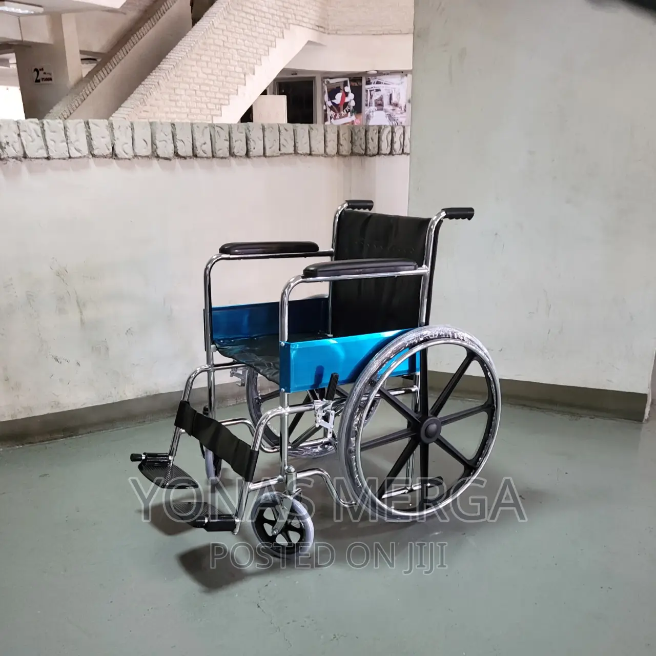 Wheelchair/ Flamingo Folding / Wheelchair