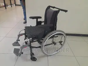 Comfotable Wheelchair/Wheelchair/Wheelchair