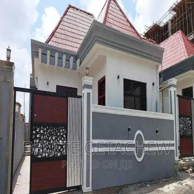 Furnished 3bdrm Villa in ቪላ 178ካ.ሜ አያት ክቡር, Yeka for sale