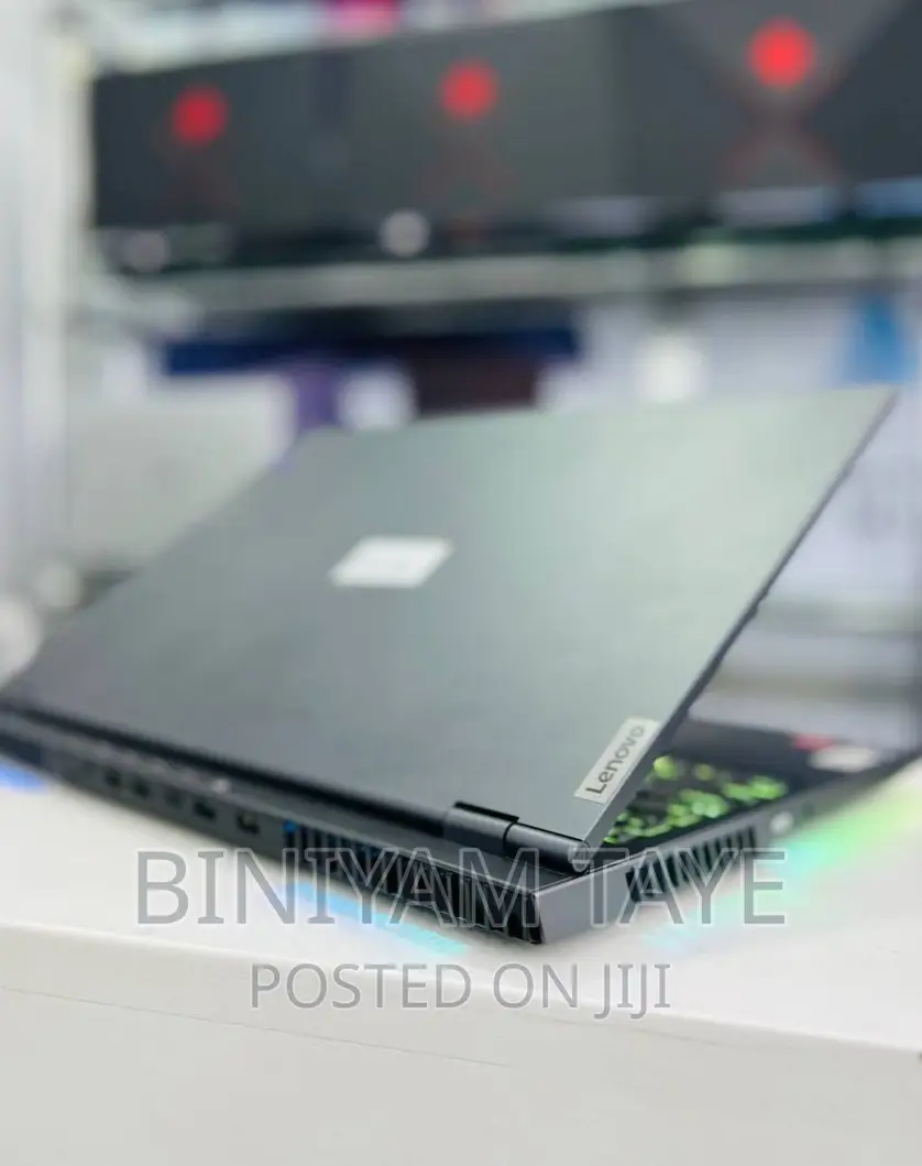 New Laptop Lenovo Legion 5 32GB AMD Ryzen 9 SSD 1T