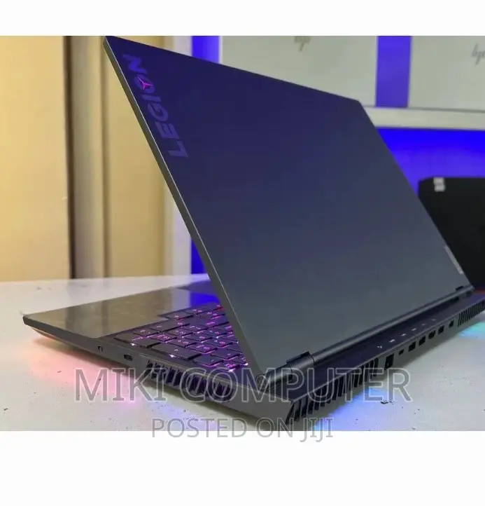 New Laptop Lenovo 32GB AMD Ryzen 9 SSD 1T