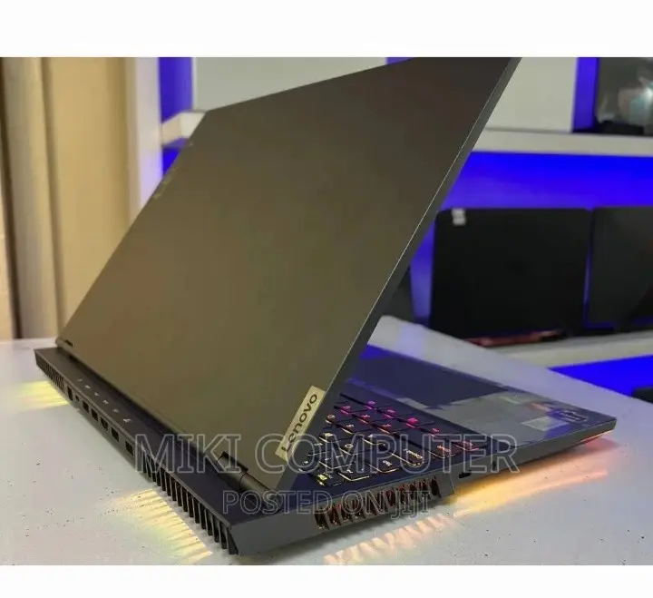 New Laptop Lenovo 32GB AMD Ryzen 9 SSD 1T