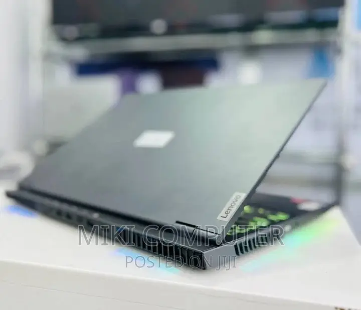 New Laptop Lenovo Legion 5 32GB AMD Ryzen 9 SSD 1T