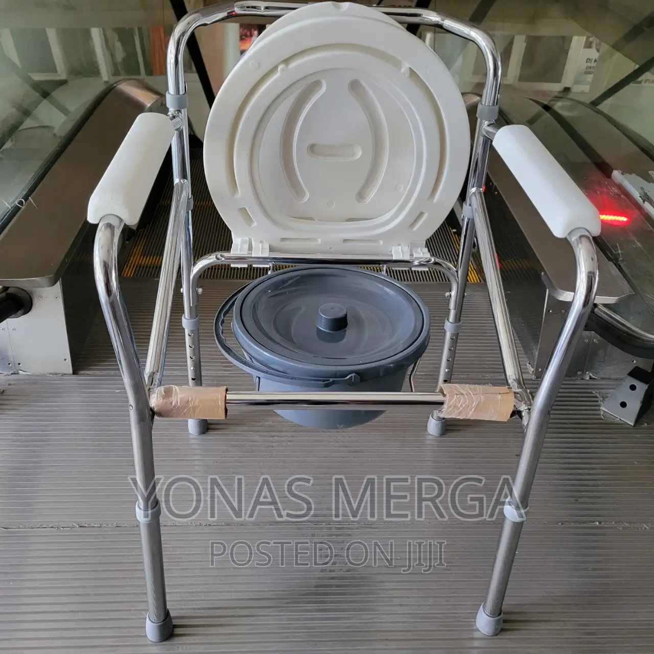 Toilet_accessories -Toilet Seats Commode Close Stool PNG