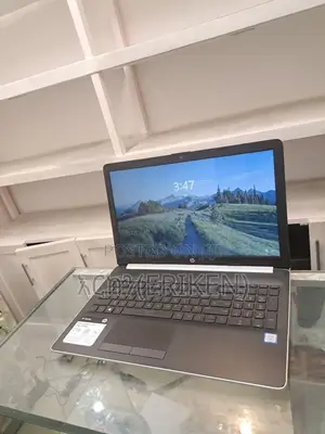 New Laptop HP 15-Da2933nia 8GB Intel Core I3 HDD 1T