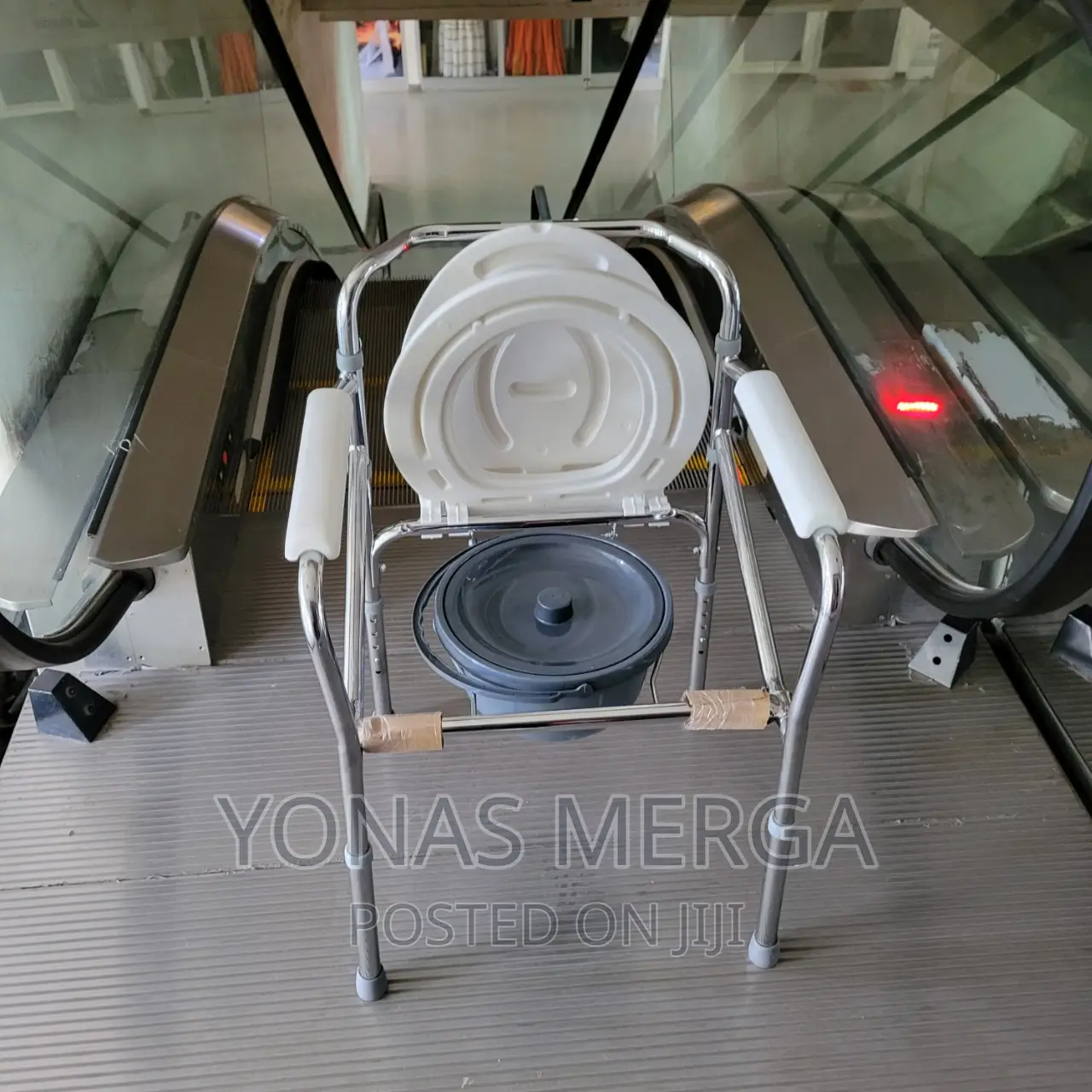 Medical Online Shop/ToiletChair/Enterprises Commode Chair