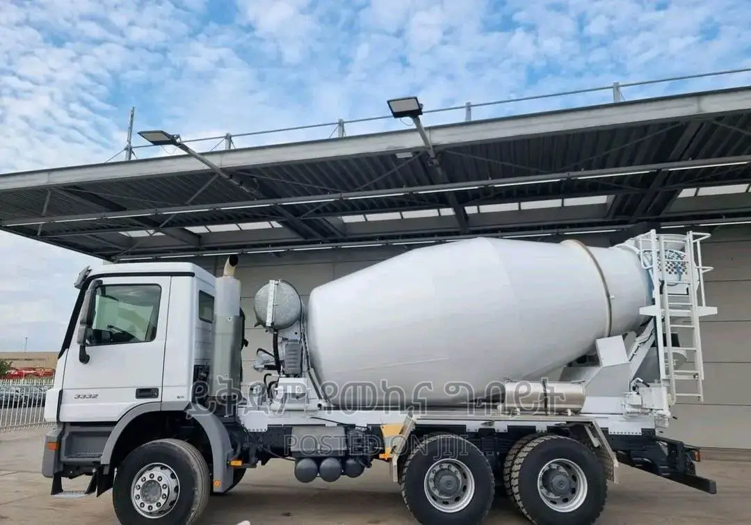 Sino Truck Mixer 10 Meter Cub