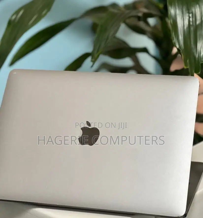 New Laptop Apple MacBook Air 2020 8GB SSD 512GB