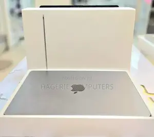 Photo - New Laptop Apple MacBook Air 2022 M2 8GB Apple M2 SSD 256GB