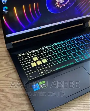 New Laptop MSI Katana GF66 16GB Intel Core I7 SSD 1T