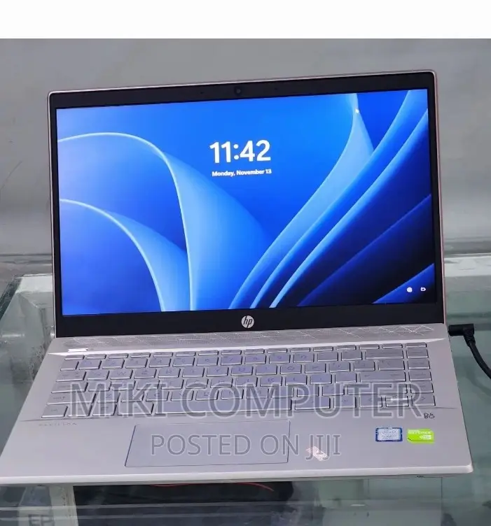 New Laptop HP Pavilion 15 16GB Intel Core I7 SSD 256GB