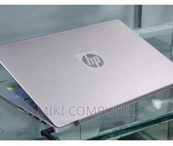 New Laptop HP Pavilion 15 16GB Intel Core I7 SSD 256GB