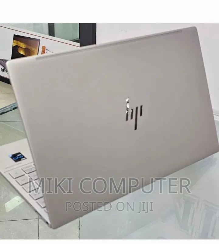 New Laptop HP Envy 13 8GB Intel Core I5 SSD 512GB