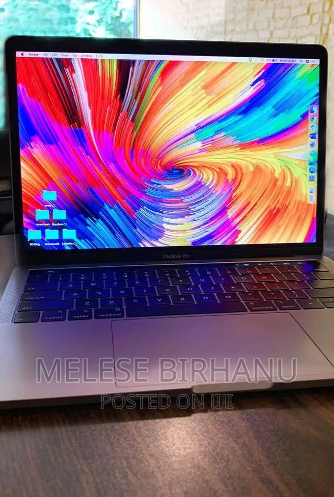 New Laptop Apple MacBook Pro 2019 8GB Intel Core I5 SSD 256GB