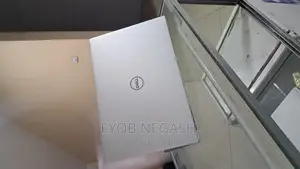 Photo - New Laptop Dell XPS 15 32GB Intel Core I9 SSD 512GB