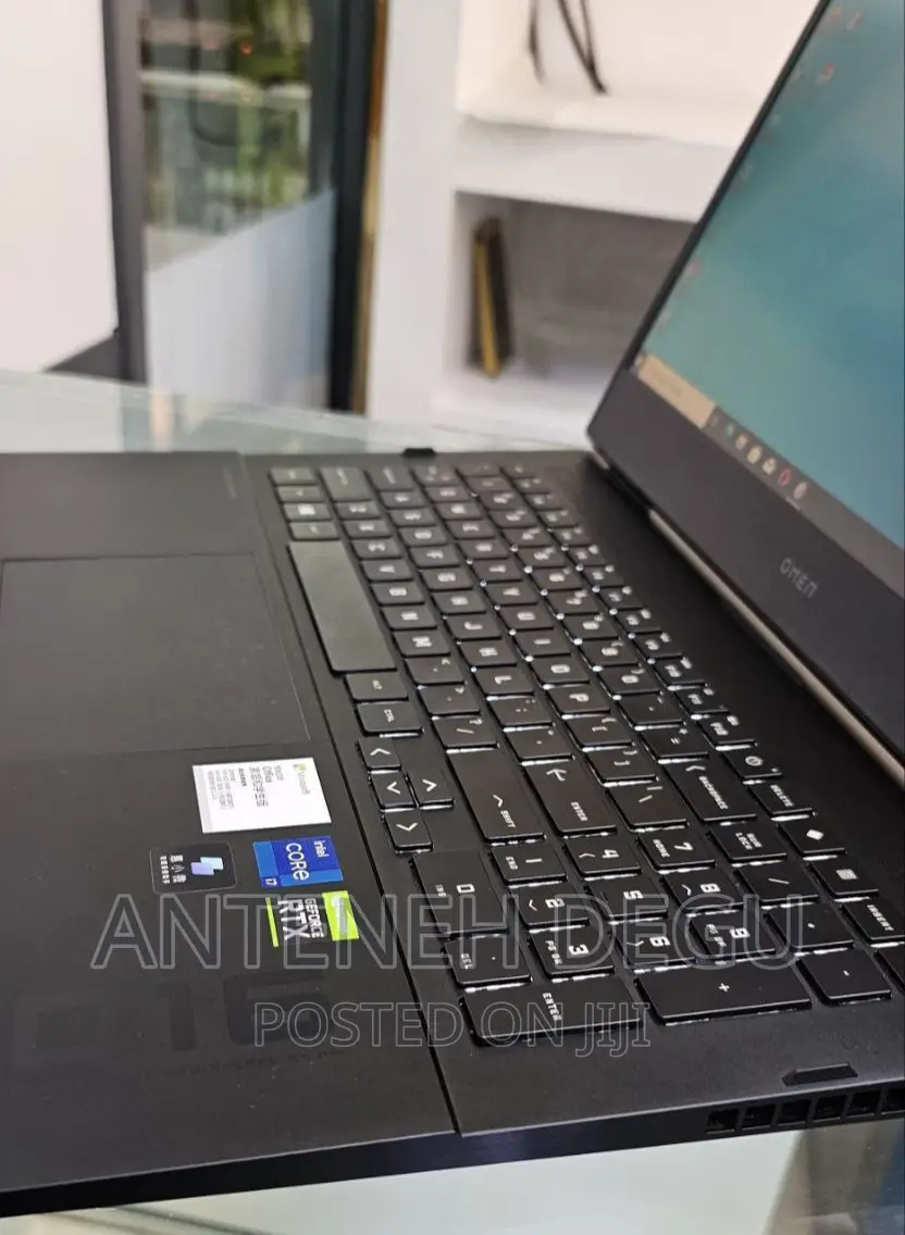 New Laptop HP Omen 16 16GB Intel Core I7 SSD 512GB
