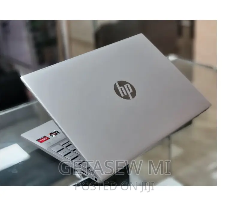 New Laptop HP Pavilion 15 8GB AMD Ryzen 5 SSD 512GB