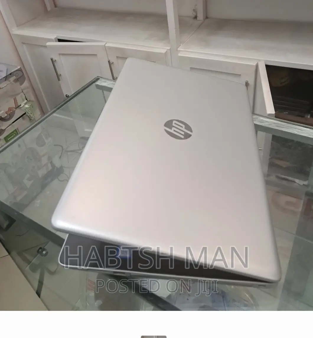 New Laptop HP Stream Notebook 8GB Intel Core I3 HDD 1T